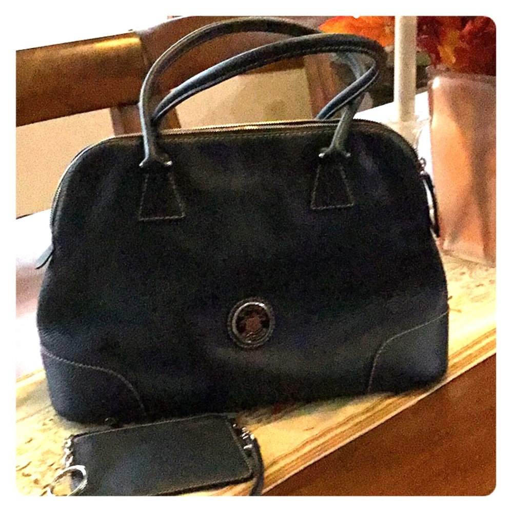 Dooney & Bourke pebble leather satchel w/ wristlet